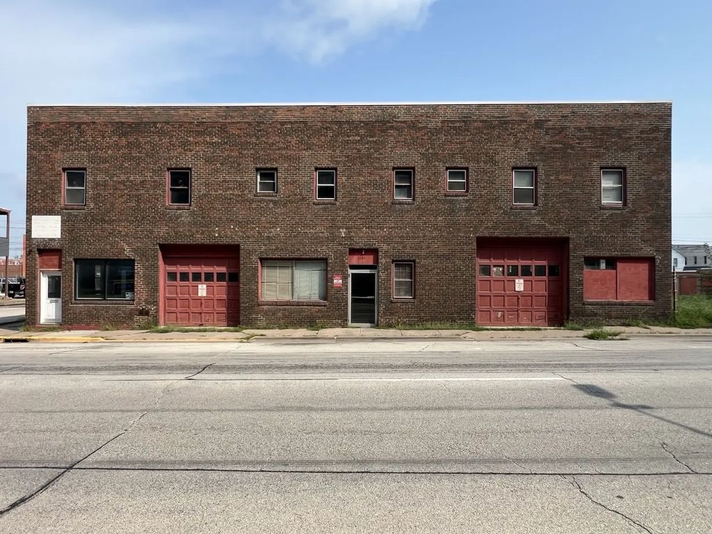 1101 16th Avenue, East Moline