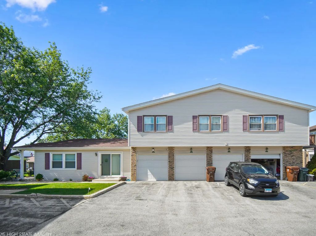 19536 115th Avenue B, Mokena
