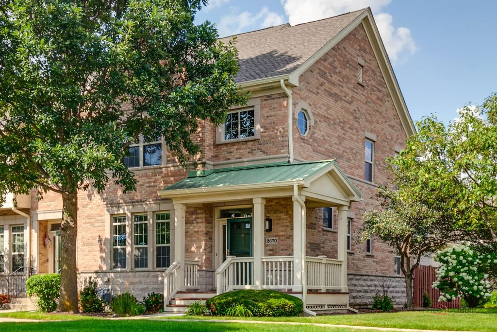 2670 W Lake Avenue 2670, Glenview