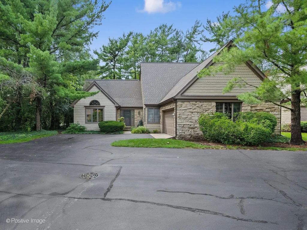 1084 Larkspur Lane 1084, Darien