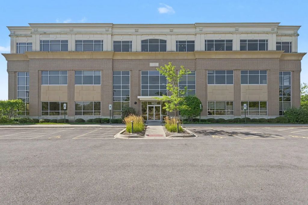 900 Technology Way 220, Libertyville