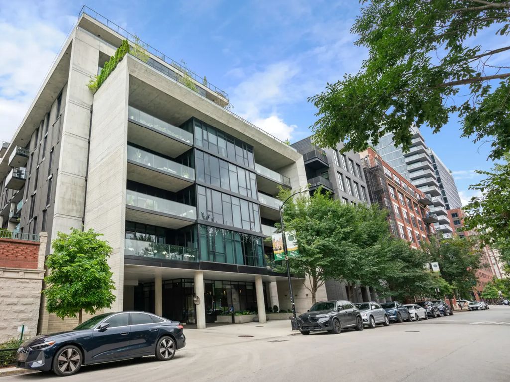 111 S Peoria Street Ph03, Chicago, 60607