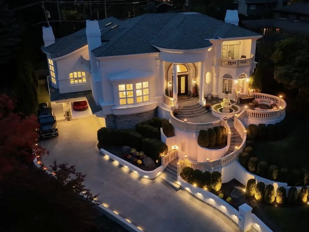355 Flagg Court, Hinsdale