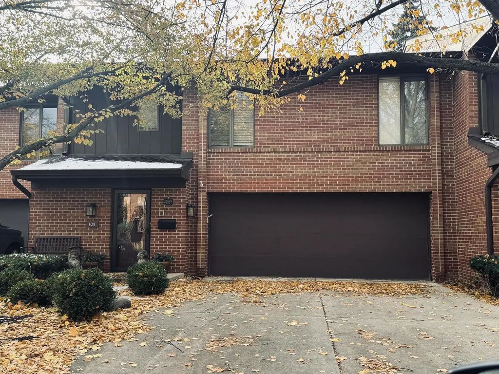 105 Astoria Way, Park Ridge