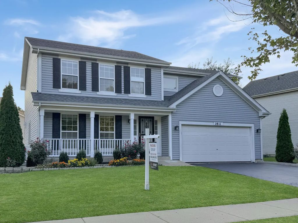 2811 Skylane Drive, Naperville