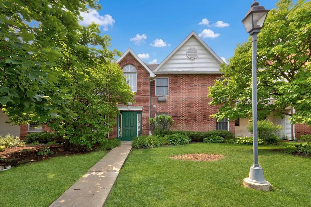 541 Leah Lane 2c, Woodstock