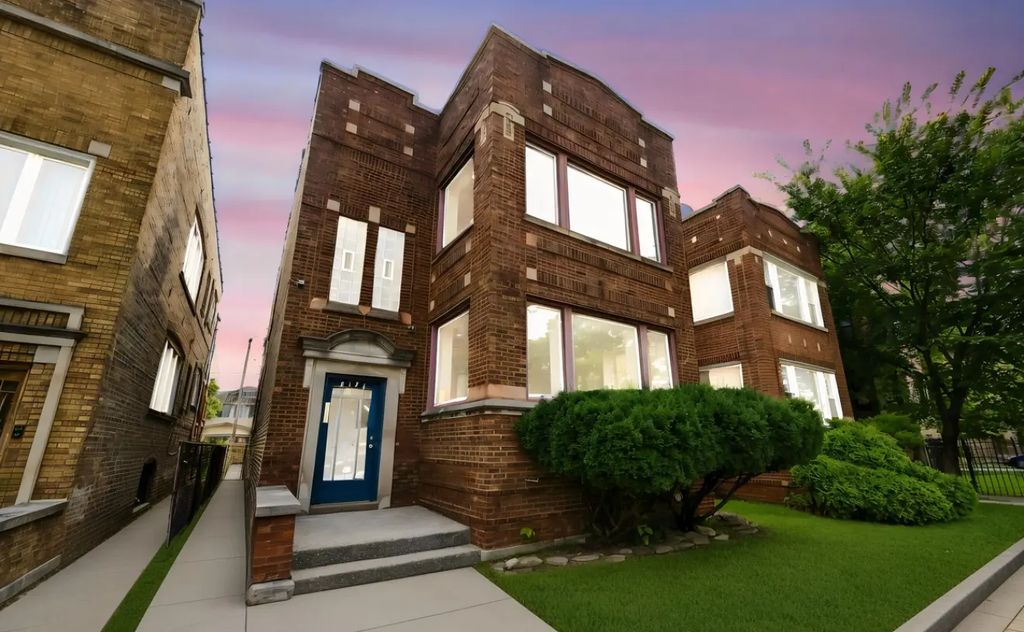 8151 S Ada Street, Chicago