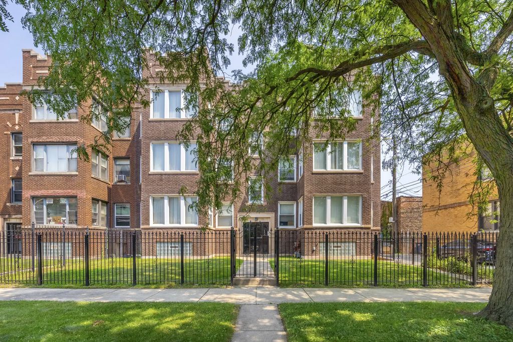 7443-7445 S Paxton Avenue 2, Chicago