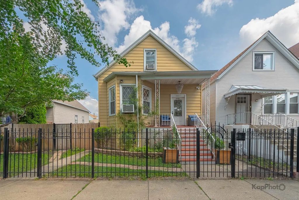 3122 W 39th Place, Chicago, 60632