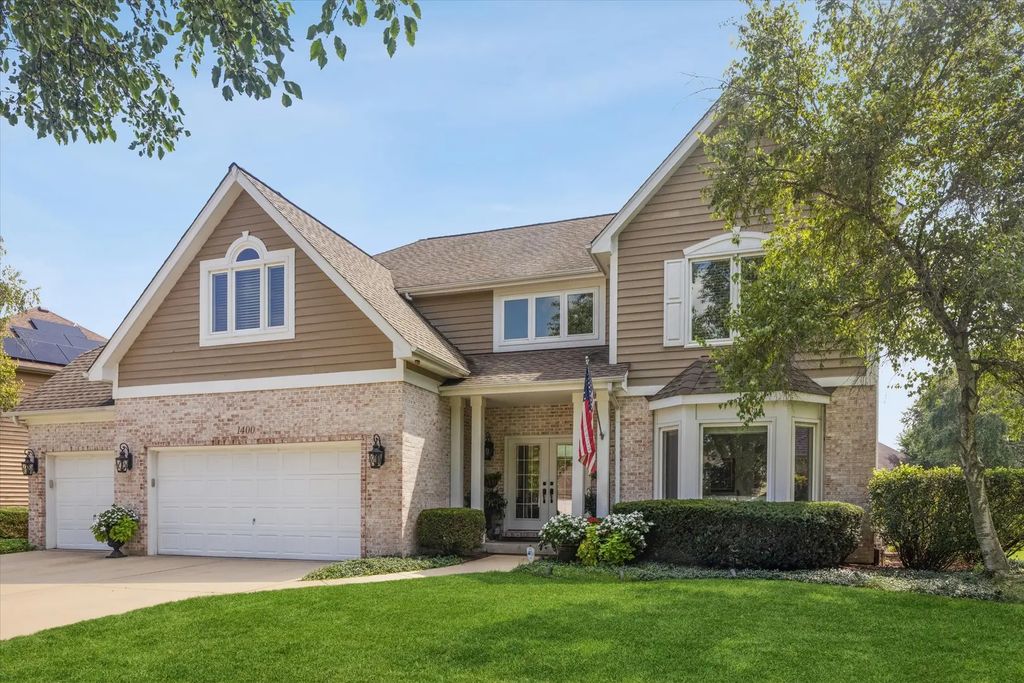 1400 Monarch Circle, Naperville