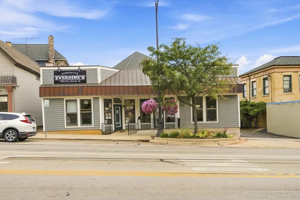 227 - 229 W Wilson Street, Batavia
