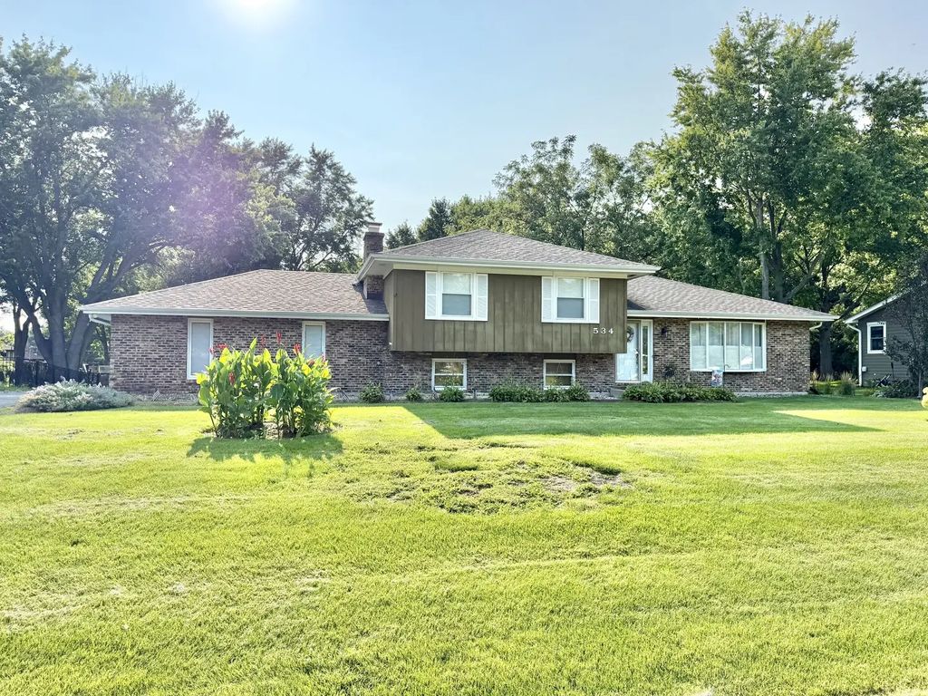 11s534 Whittington Lane, Naperville