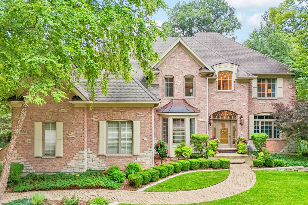 661 Reserve Court, South Elgin