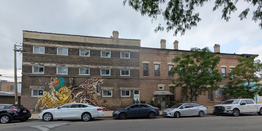 1701 W 21st Street, Chicago