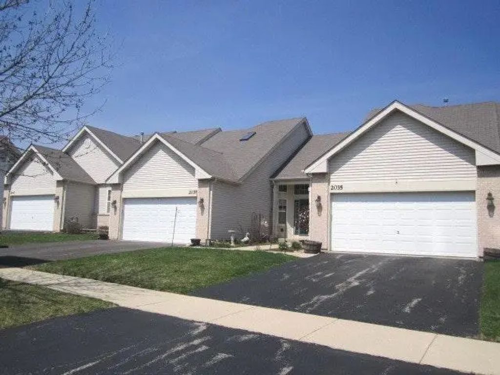 2039 Tamahawk Lane, Naperville