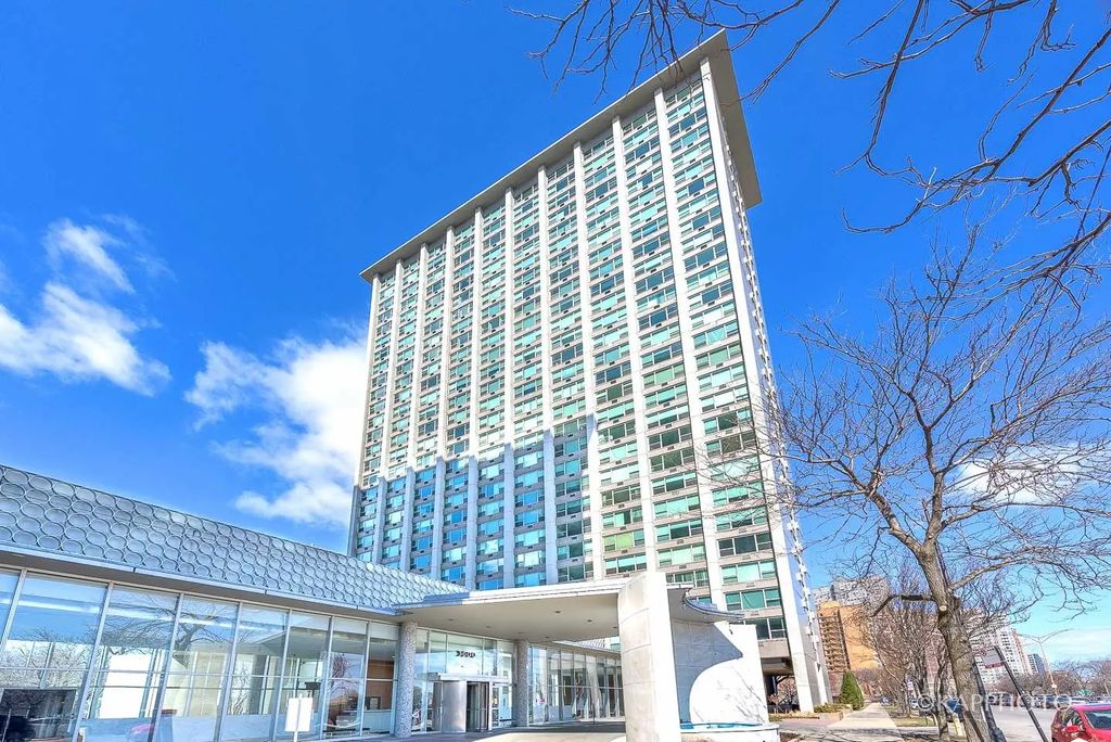 3600 N Lake Shore Drive 1216, Chicago, 60613
