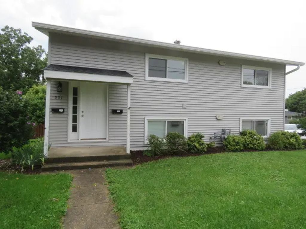 551 N Washington Avenue A, Batavia