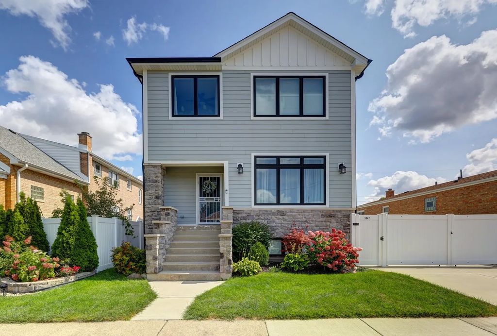 5347 S Melvina Avenue, Chicago, 60638