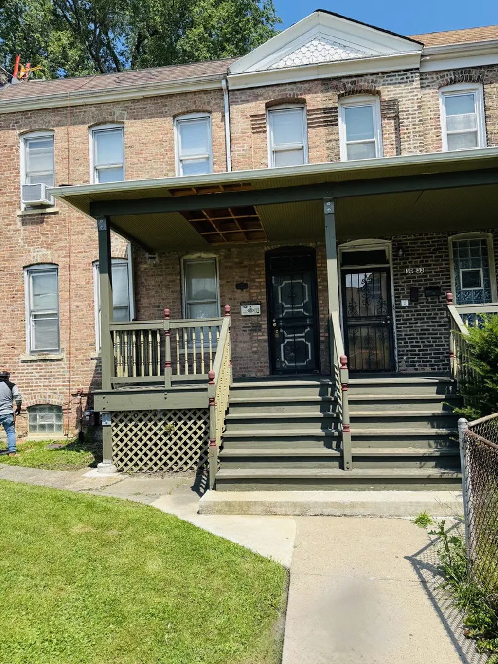 10531 S Corliss Avenue, Chicago, 60628