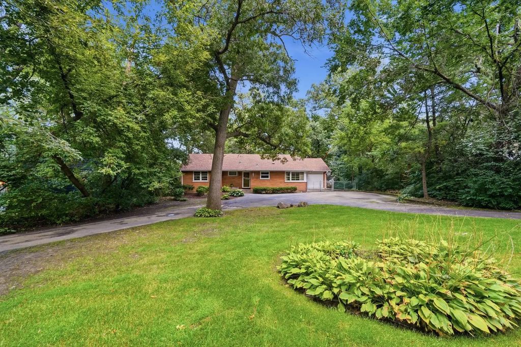 14545 Laporte Avenue, Midlothian