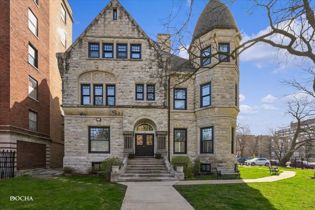 4545 S Drexel Boulevard 2a, Chicago, 60653