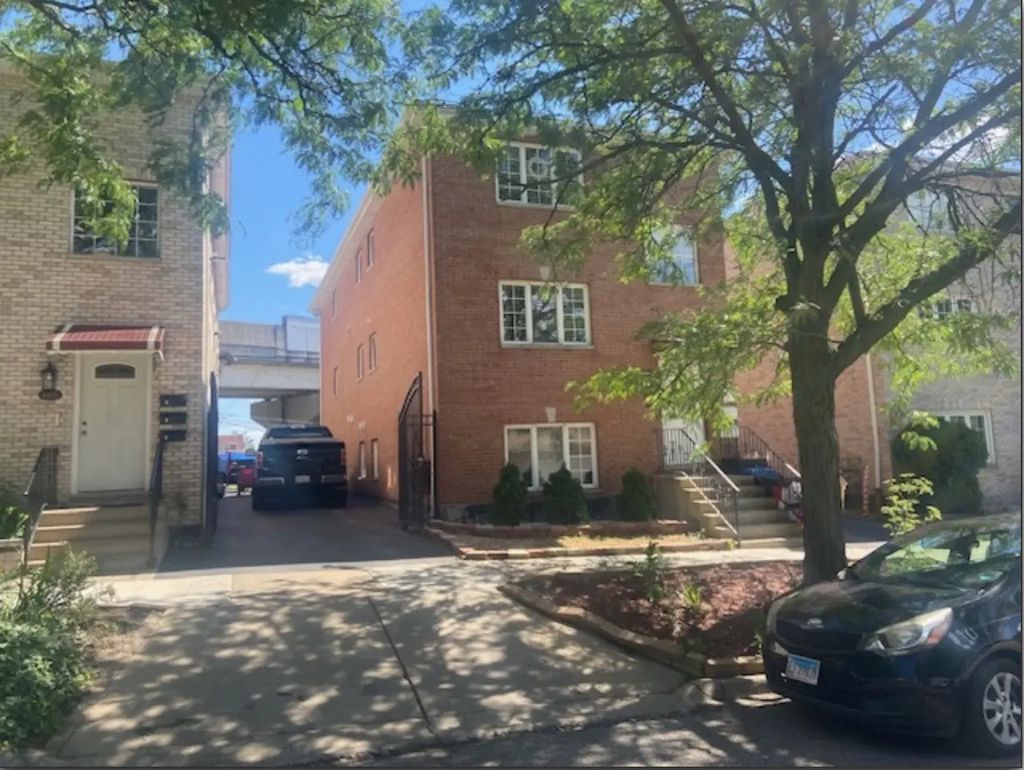 4407 W 53rd Street, Chicago