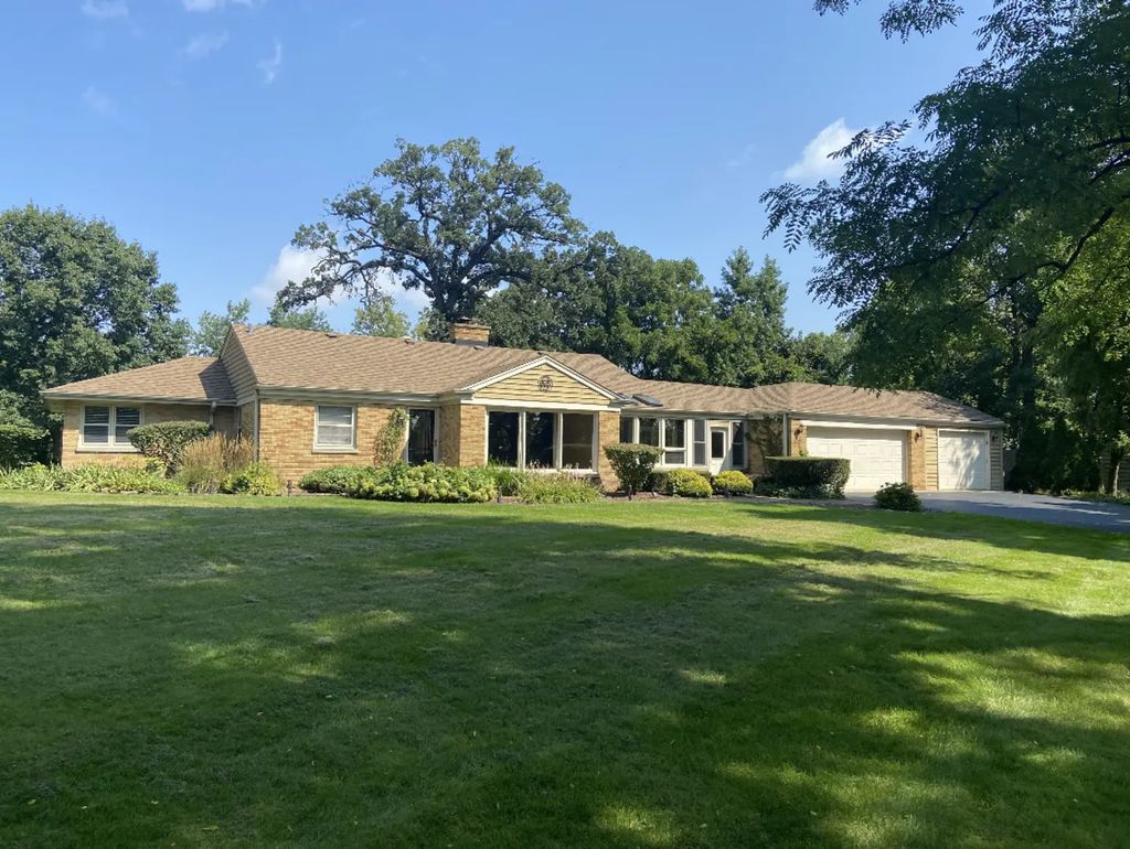 17w163 Oak Lane, Bensenville