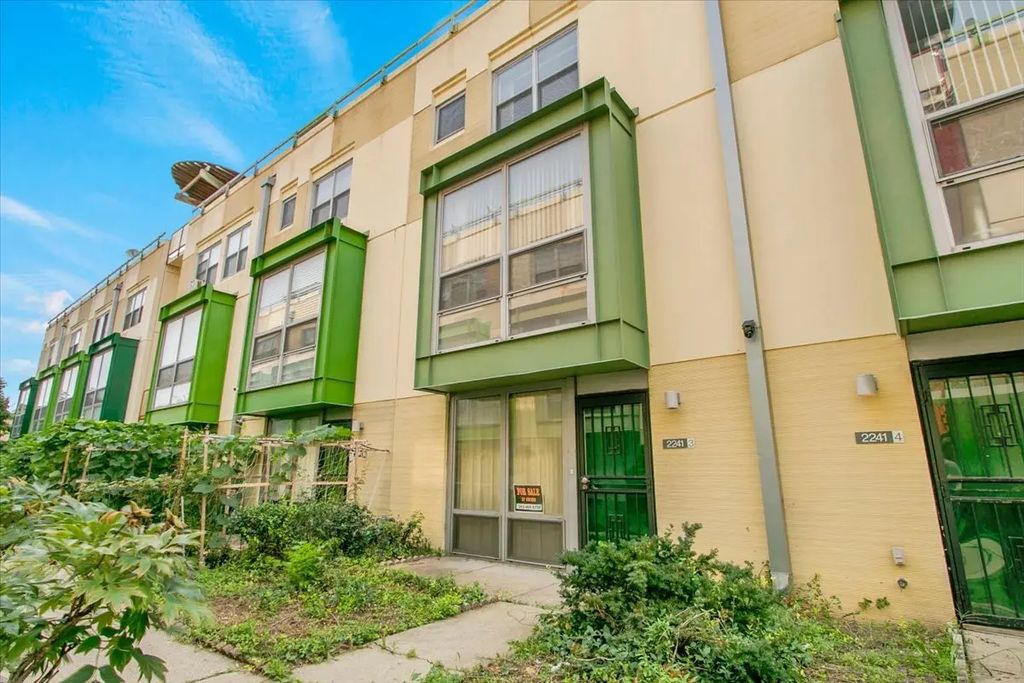 2241 S Archer Avenue 3, Chicago, 60616