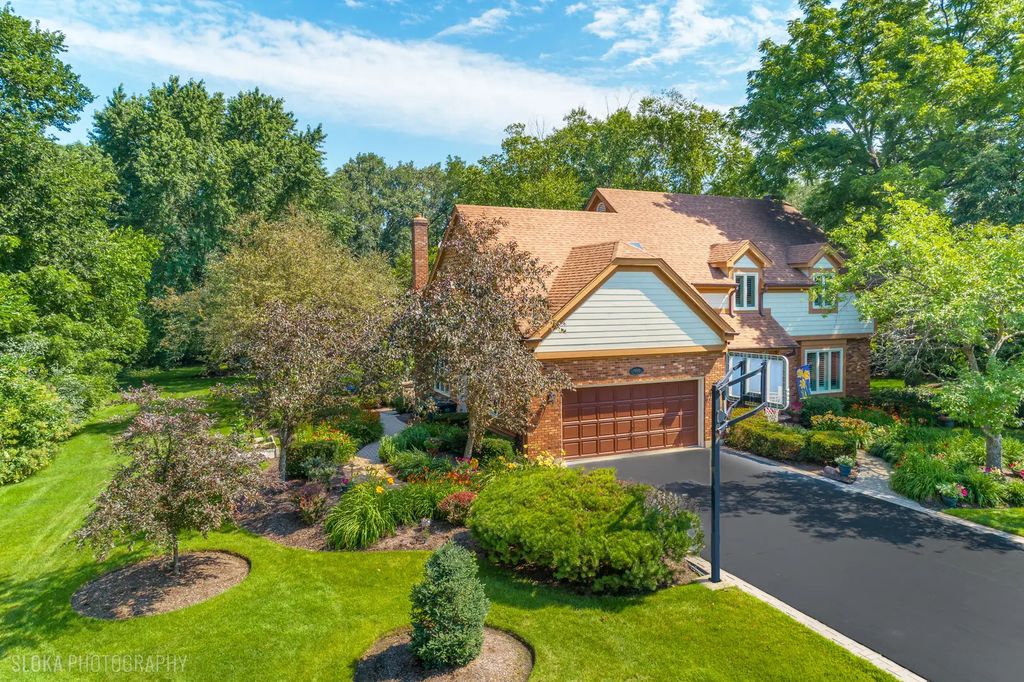 400 Bramble Lane, Deer Park