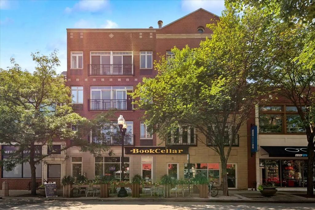 4736 N Lincoln Avenue 4, Chicago, 60625