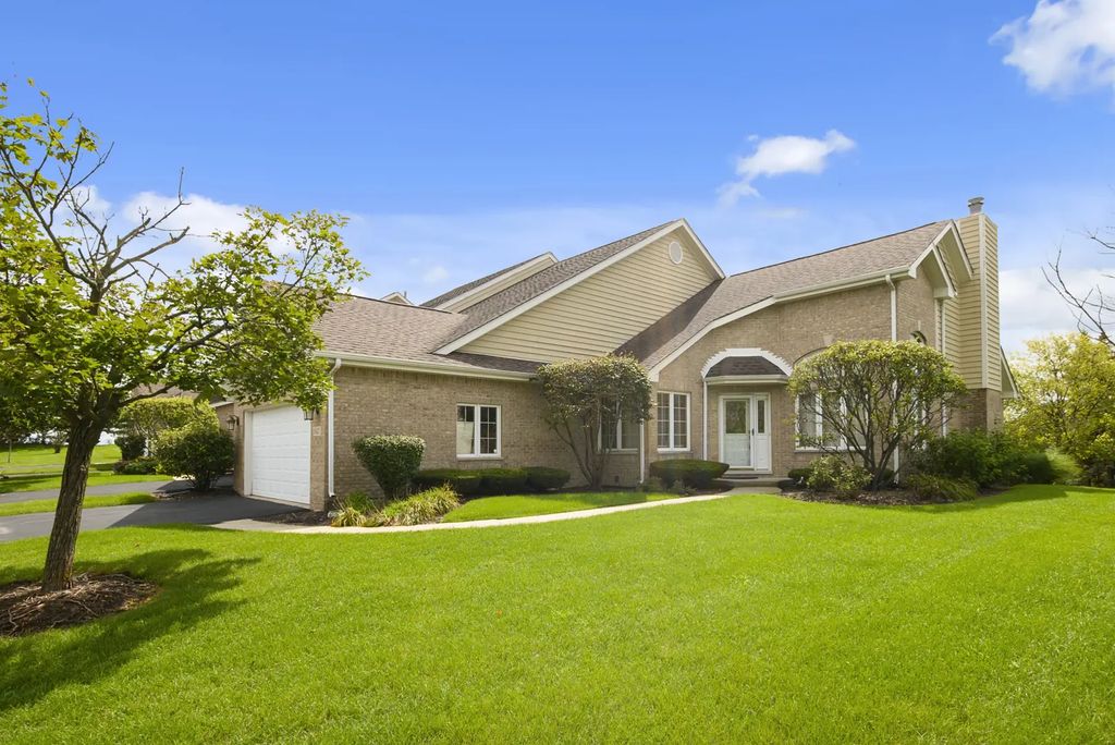 10427 Songbird Circle, Orland Park