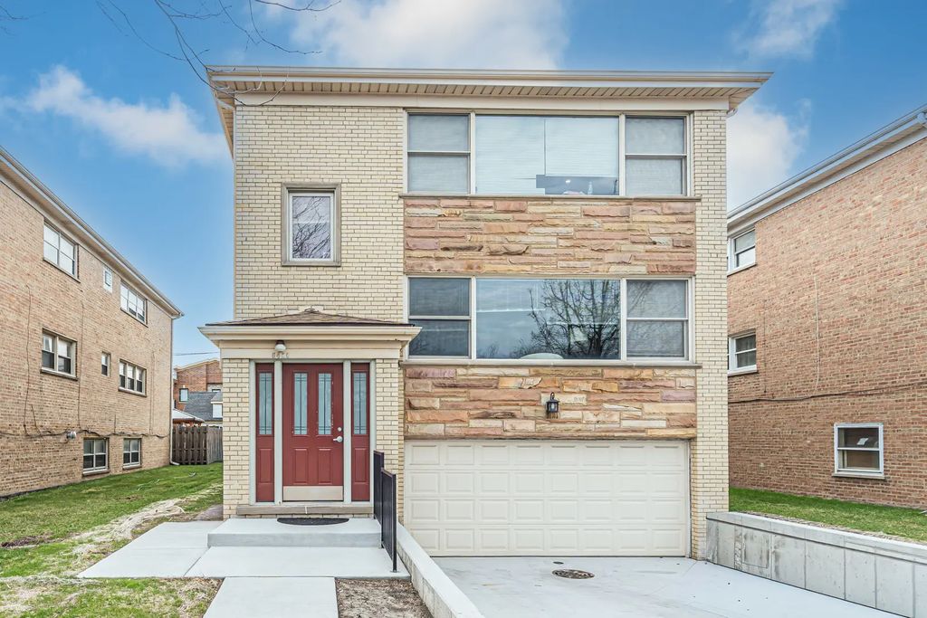 6420 N Spaulding Avenue 1, Lincolnwood