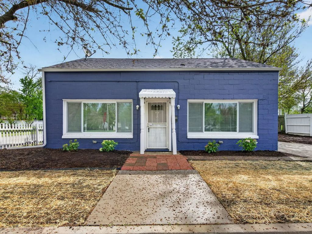 330 Harwood Street, Joliet