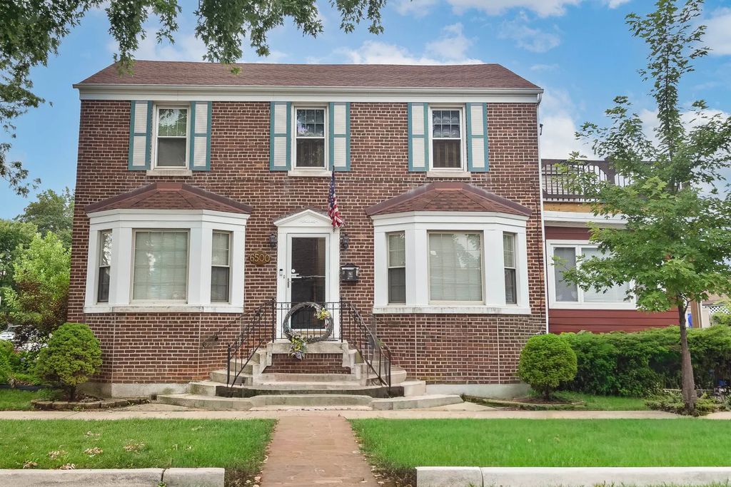 6500 S Komensky Avenue, Chicago