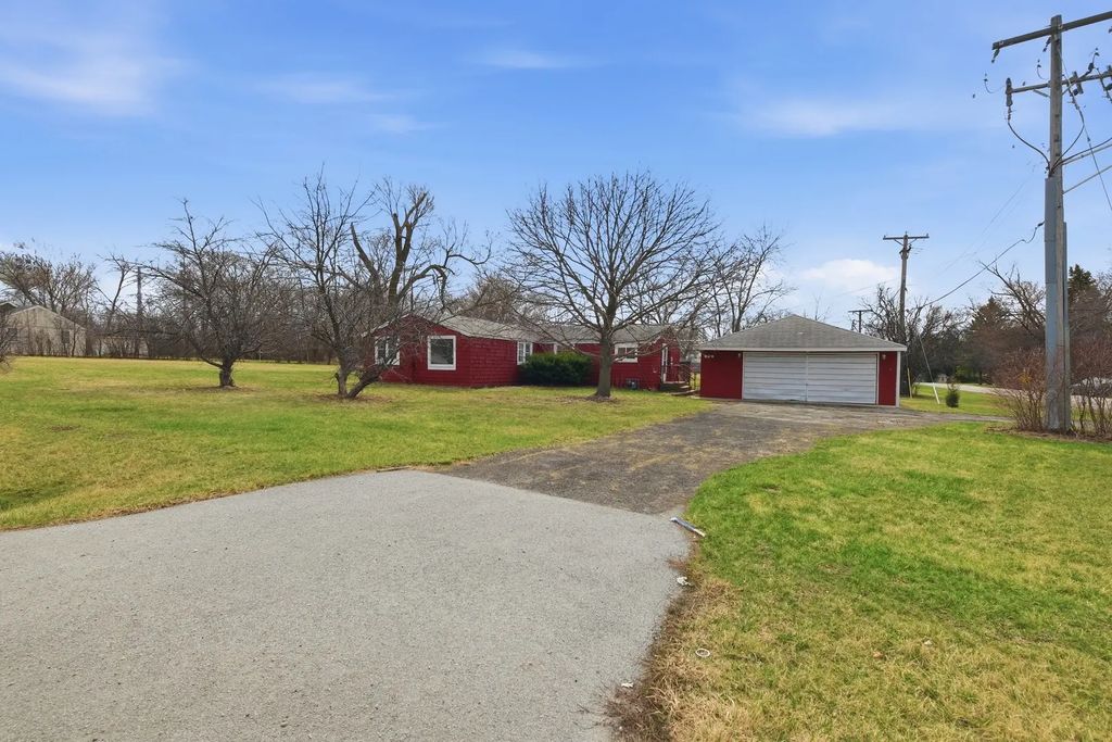 18301 Le Claire Avenue, Country Club Hills