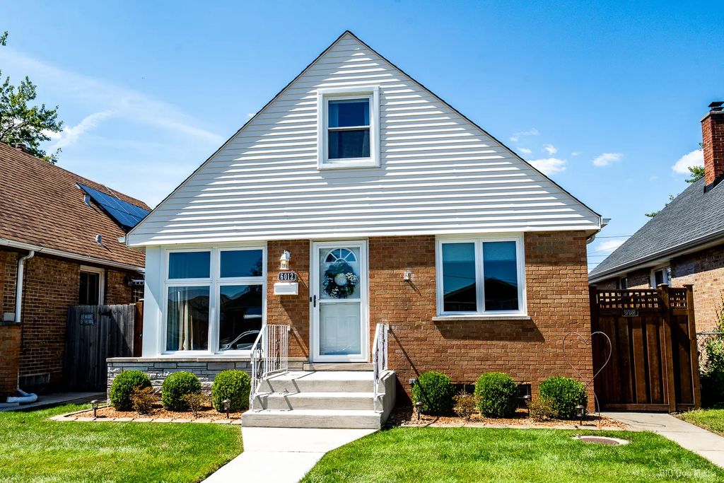 6012 S Melvina Avenue, Chicago