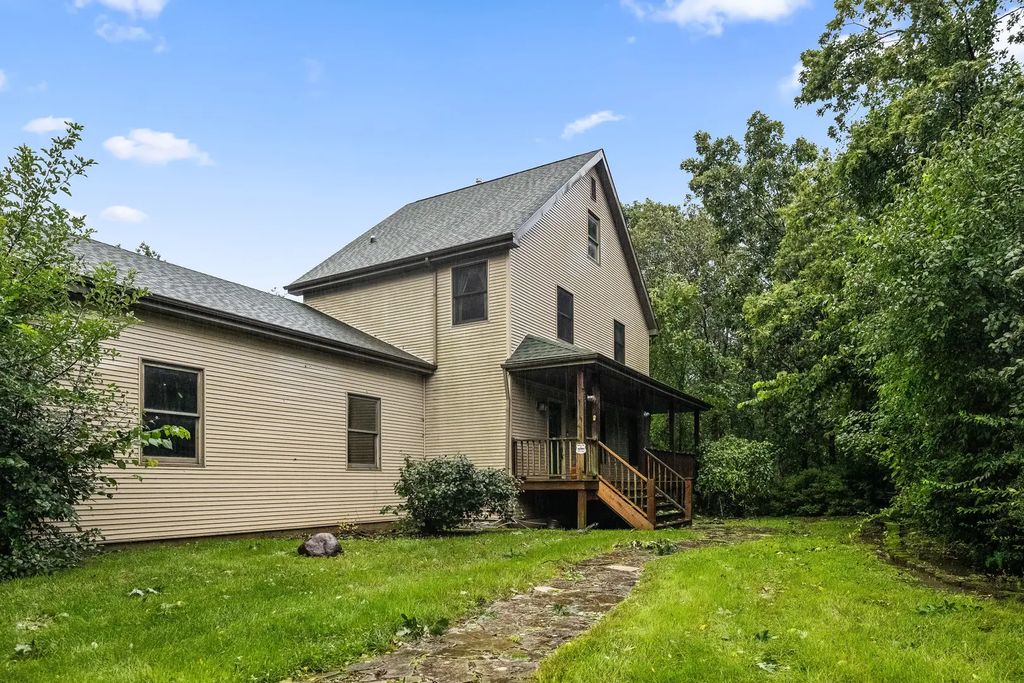 3551 S State Street, Crete