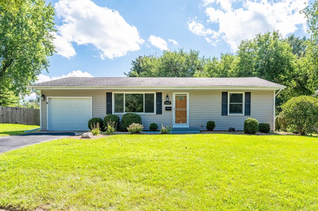 542 S 14th Street, St. Charles