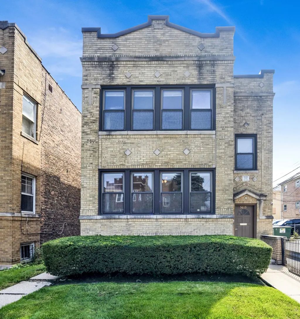 5615 N Rockwell Street, Chicago, 60659