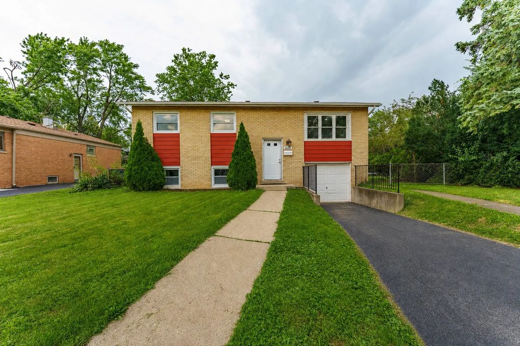 3610 W Benck Drive, Alsip
