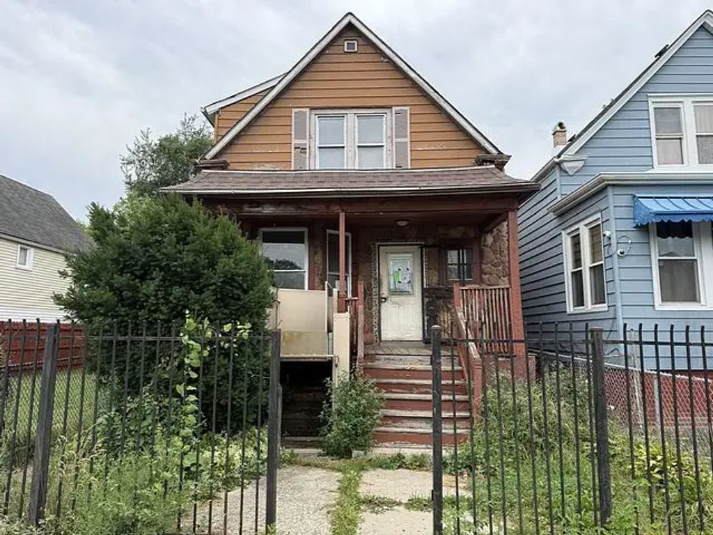 6610 S Oakley Avenue, Chicago, 60636