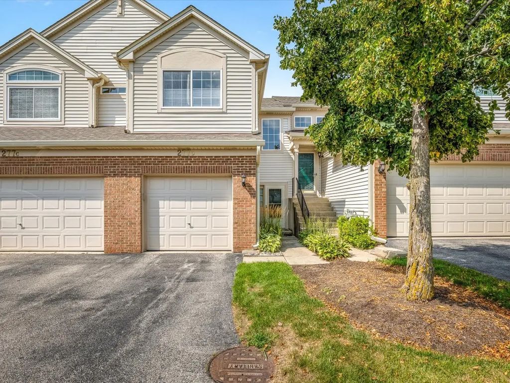 277 Nicole Drive D, South Elgin