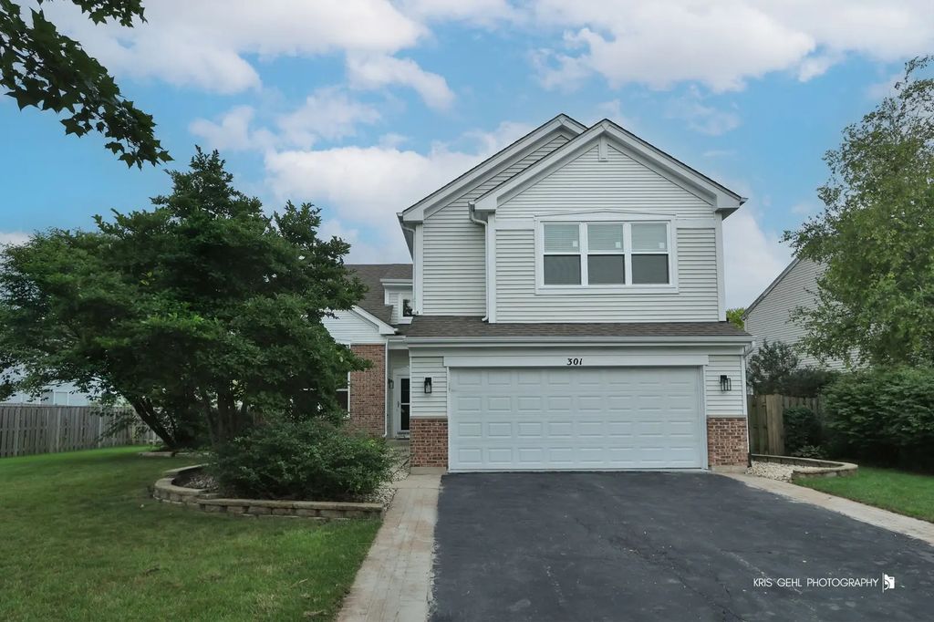 301 Ferryville Drive, Lake In The Hills