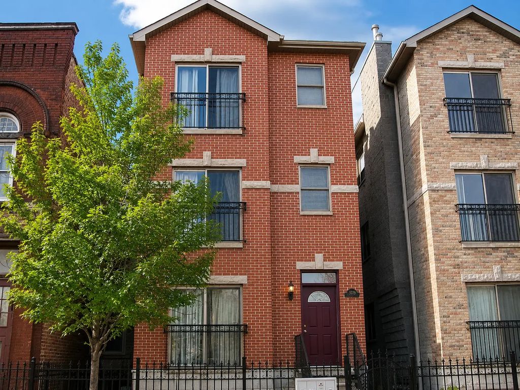 3173 W Monroe Street G, Chicago, 60612