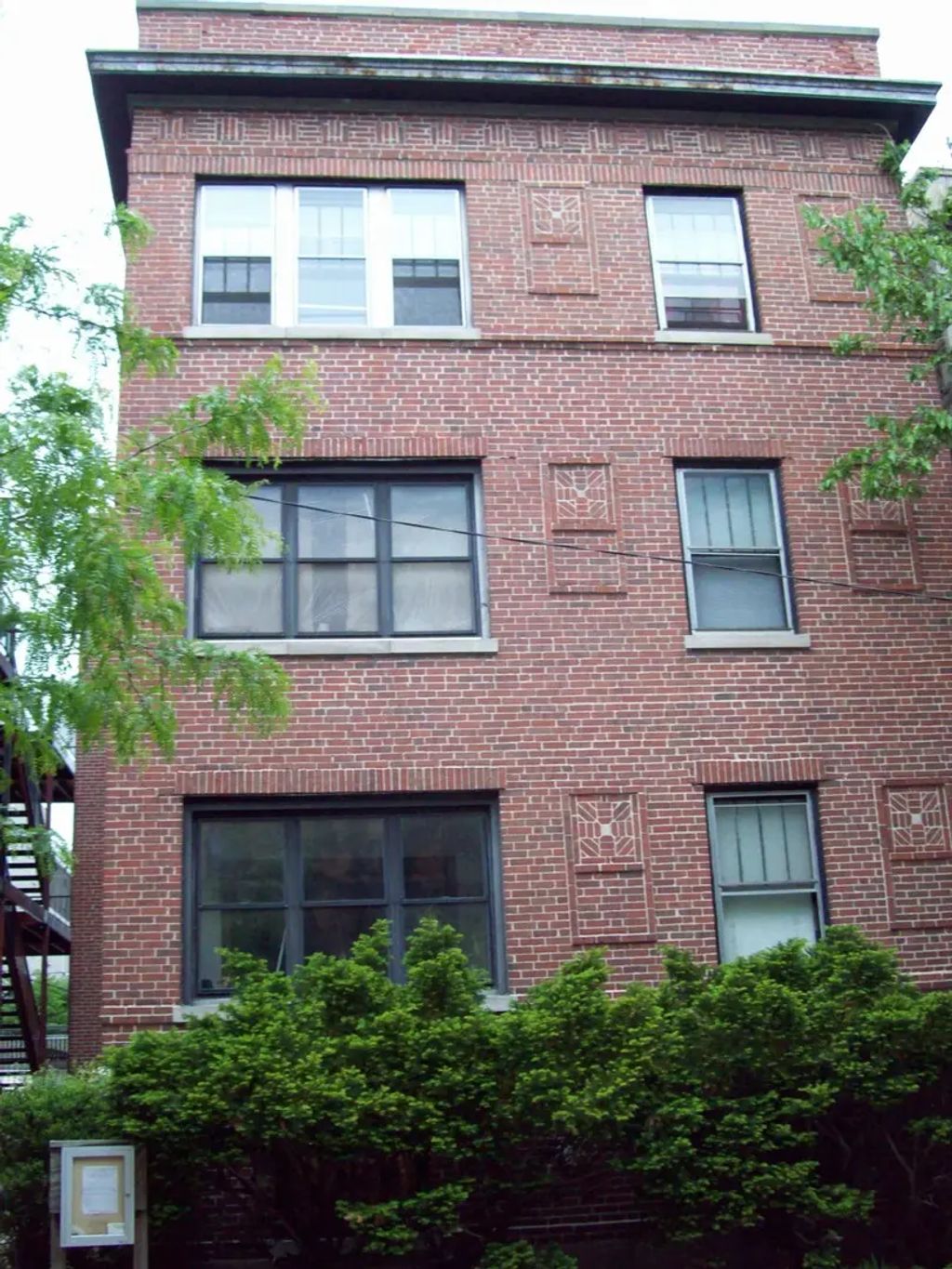 644 W Oakdale Avenue 1f, Chicago, 60657