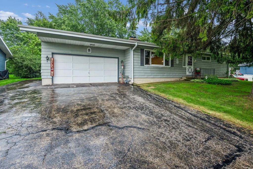 41061 N 3rd Street, Antioch
