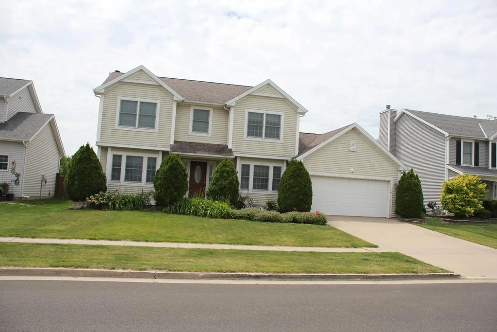 3125 Old Jamestown Road, Bloomington