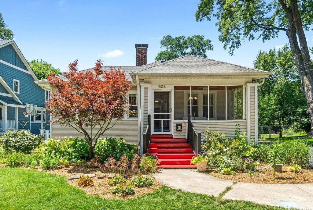508 Newton Avenue, Glen Ellyn