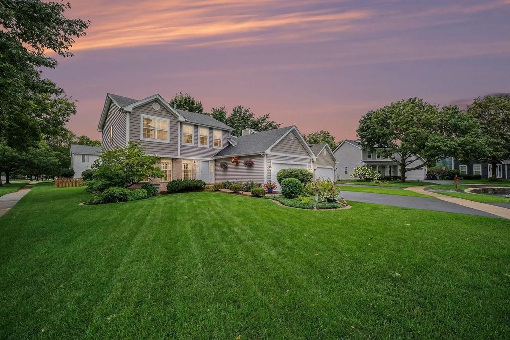 915 Joan Court, Naperville