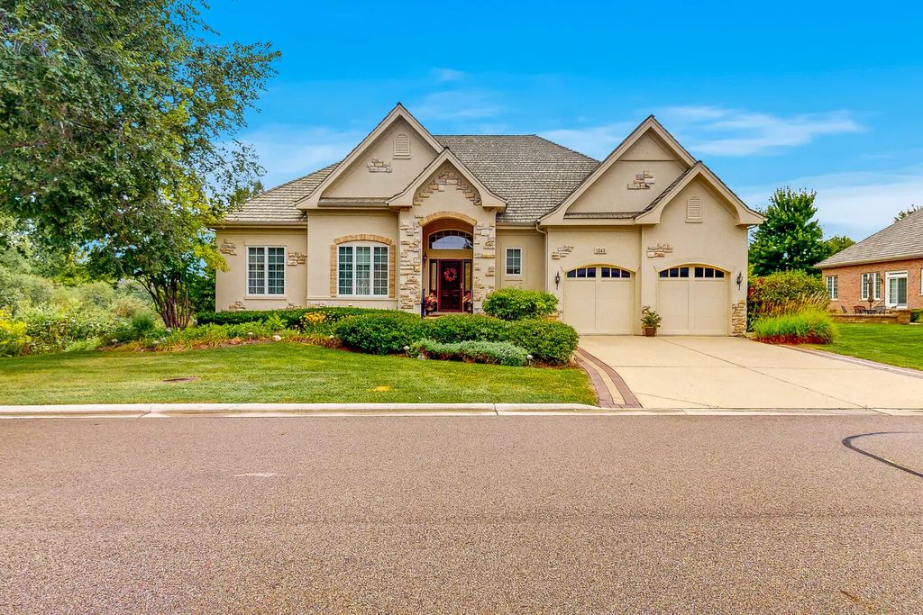 1043 Ridgeview Drive, Inverness
